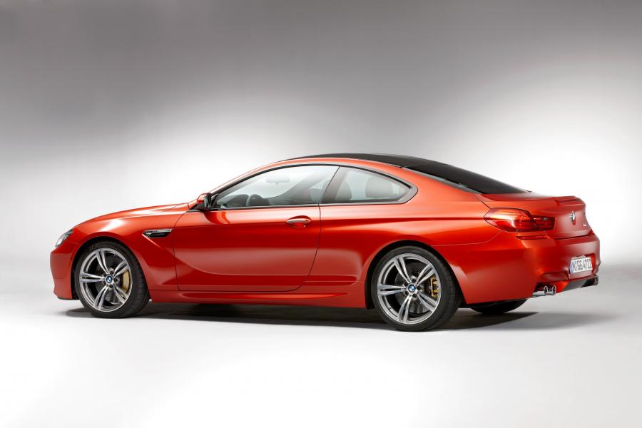  BMW M6 2012 года  (фото 8 из 14)